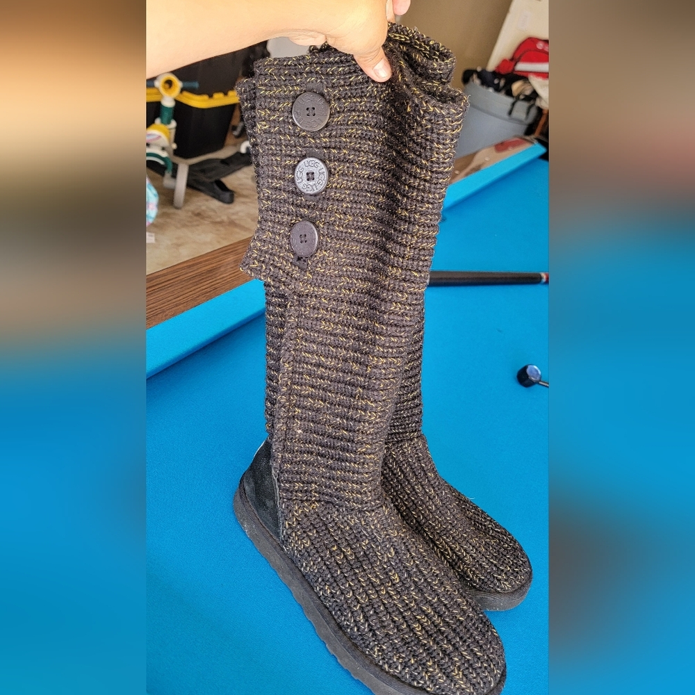 Ugg,s  Clasic Cardy